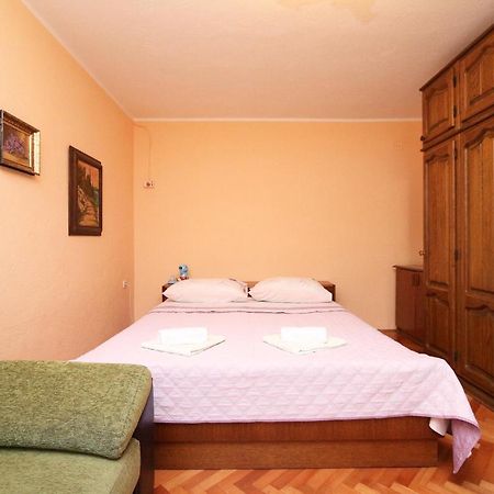 Apartment Marko Makarska Bagian luar foto
