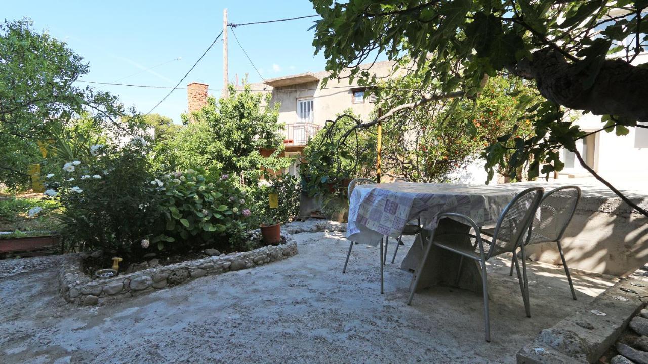 Apartment Marko Makarska Bagian luar foto