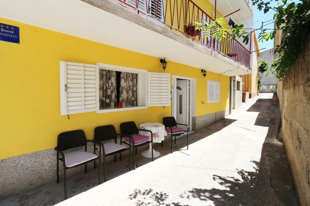 Apartment Marko Makarska Bagian luar foto